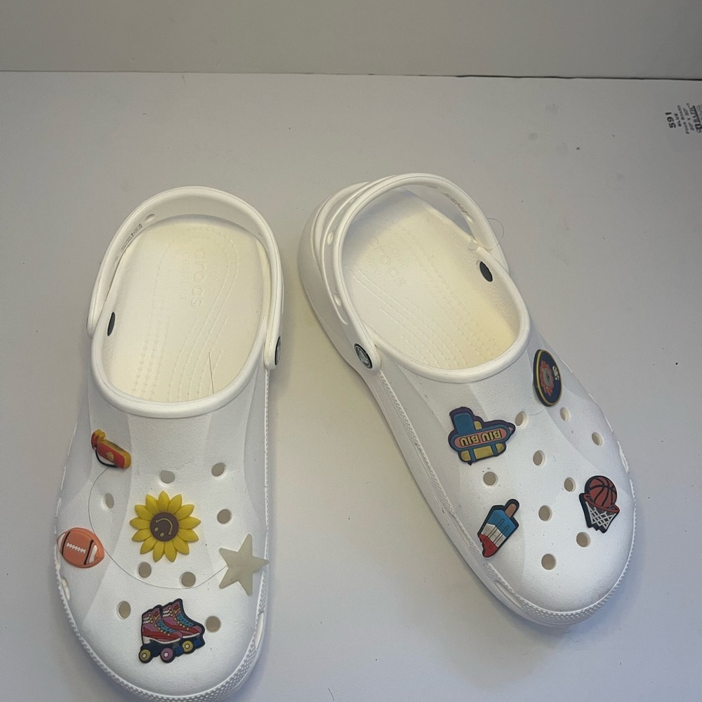 White Crocs  sandals for work are shppping